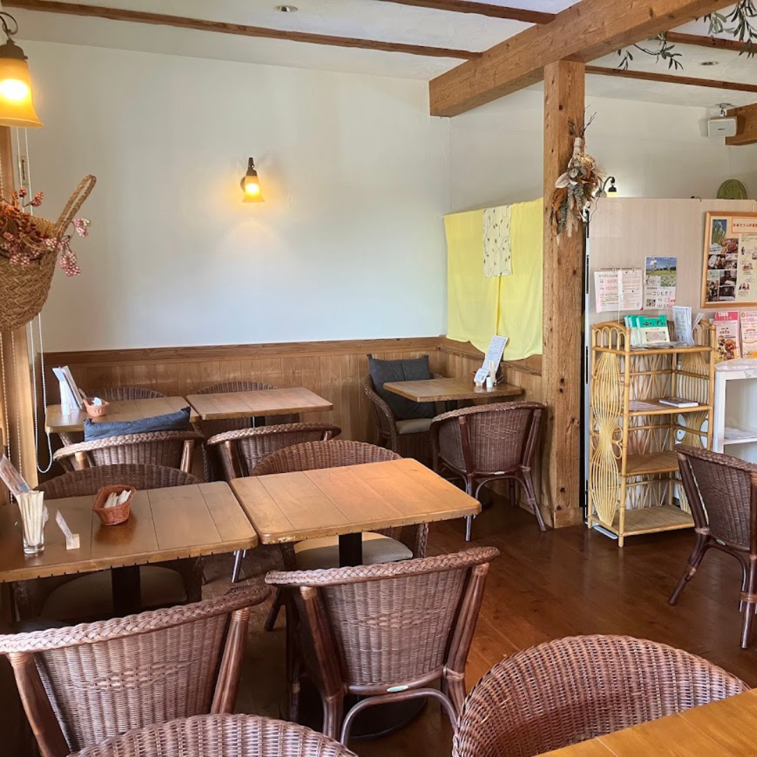 お米カフェ東郷食守族 店内